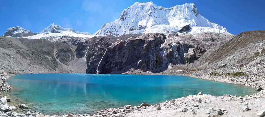 Huaraz: 3-hour Trek to Laguna 69 with Optional Lunch - The early drive: leaving Huaraz at 5:00 AM