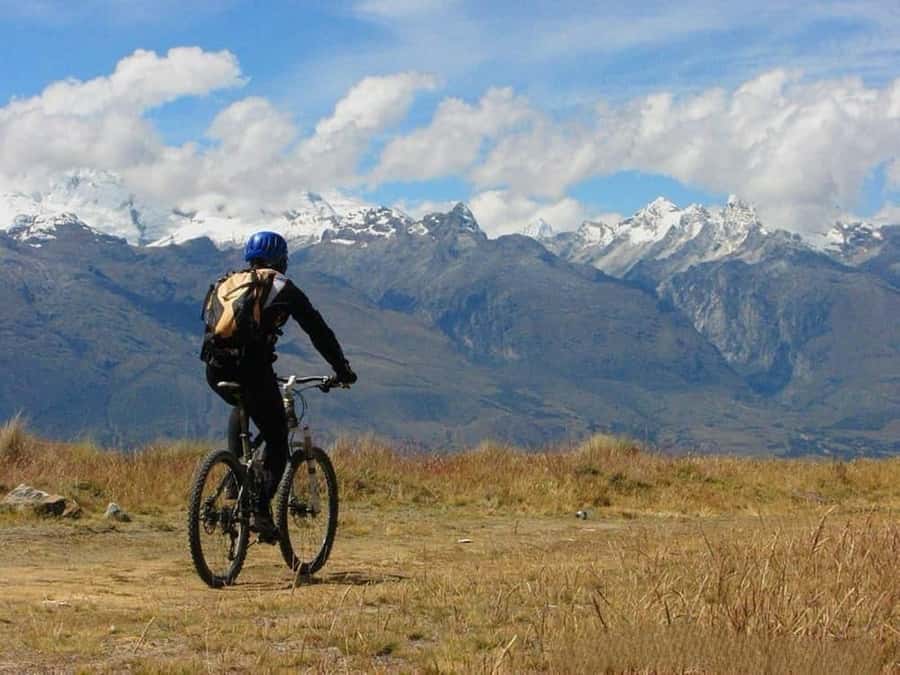 Huaraz: Bike tour | Mountain Biking in the Andes - Huaraz to the Andes: what this half-day biking day feels like