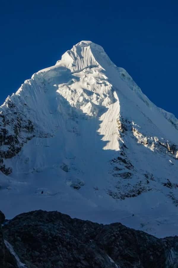 Huaraz: Full Day Rocotuyoc Lagoon + Frozen Lagoon - Photo stops and scenic viewpoints: your best chance to frame the Andes