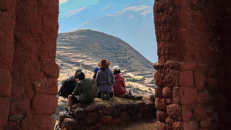 Huchuy Qosqo Trek To Machu Picchu - Lodging and community time you can actually feel