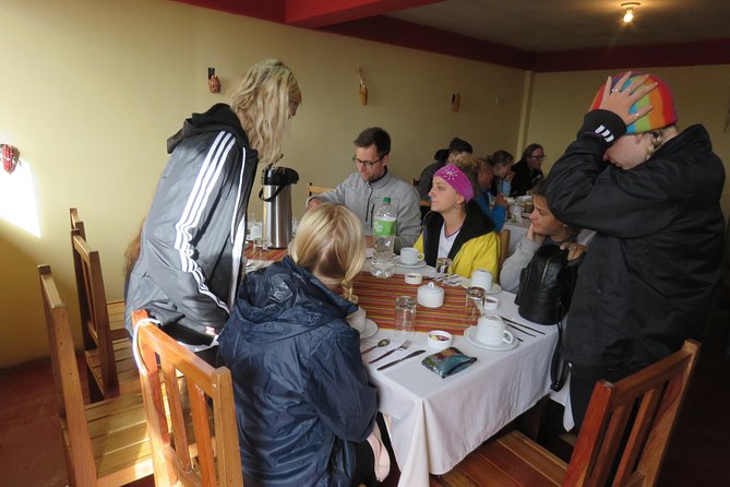 Humantay Lake Full-Day Adventure: Scenic Trek and Stunning Views - Soraypampa Breakfast at 3,850 m: Fuel Before You Hike