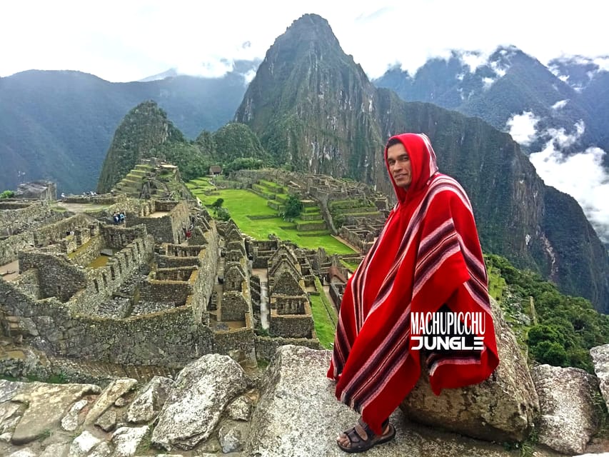 IN MACHU PICCHU: Private Tour Guide Service - Returning to Cusco by train, plus the Vistadome option