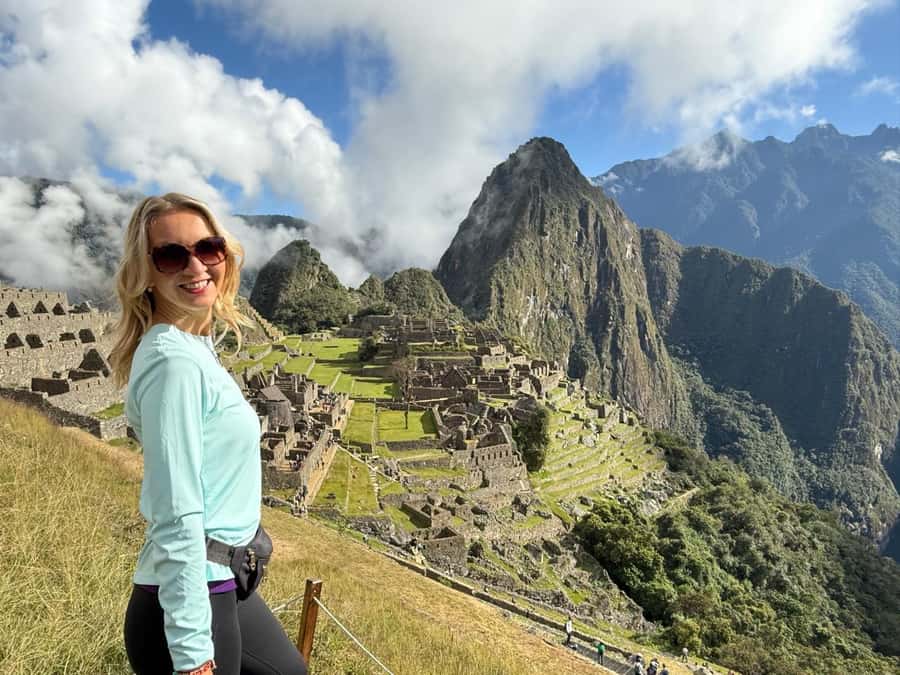Inka Jungle trek to Machu Picchu 3 D/ 2 N - Cusco to Santa María to Santa Teresa: the bike day that sets the tone