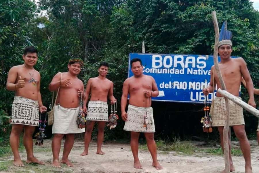 Iquitos: Amazon Jungle in 3 Days: Adventure and Culture - Canoes, dolphins, and piranha fishing: the adrenaline with a learning backbone