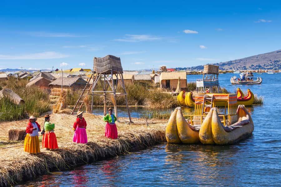 Lake Titicaca 2-Day Tour to Uros, Amantani and Taquile - Day 1 on Uros: floating reed islands and the optional reed-boat ride
