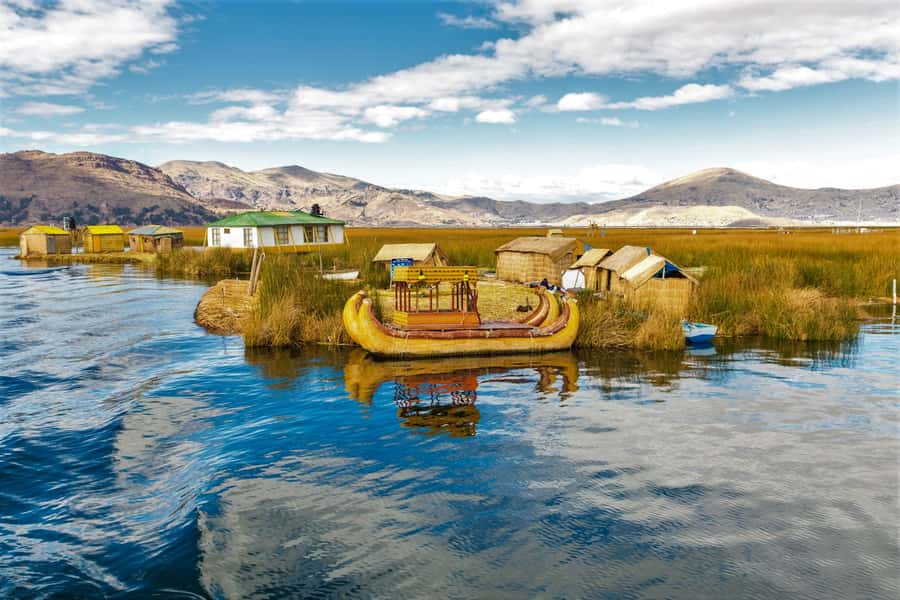 Lake Titicaca, Uros and Taquile Full-Day Tour - Languages and Your Guide: Why Communication Changes the Experience