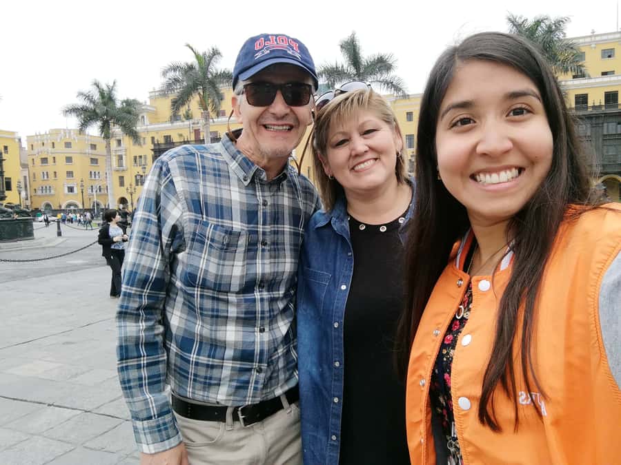Lima: City Highlights Small Group Tour - Jirón de la Unión: the avenue that connects the city’s center