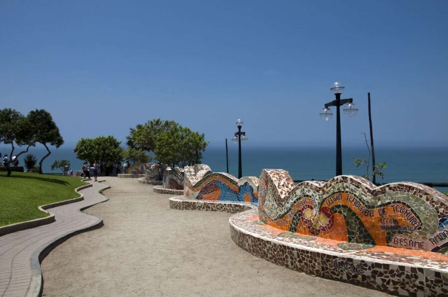 Lima: City Sightseeing Panoramic Bus Tour - Tips for Photos and Getting the Best Views Without Stress