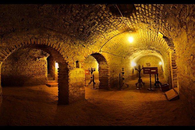 Lima City tour and Catacombs Museum (04 hours) Private Tour with guide in Lima - Price and value: what $130 buys you in Lima