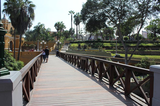 Lima FD Experience Pachacamac, Barranco, City Centre & Water Park - The guide and driver experience, built for questions and real pacing