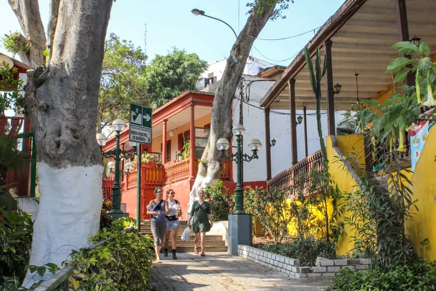 Lima Full-Day Main Attractions Tour - Price and value: is $155 worth a 9-hour Lima loop?