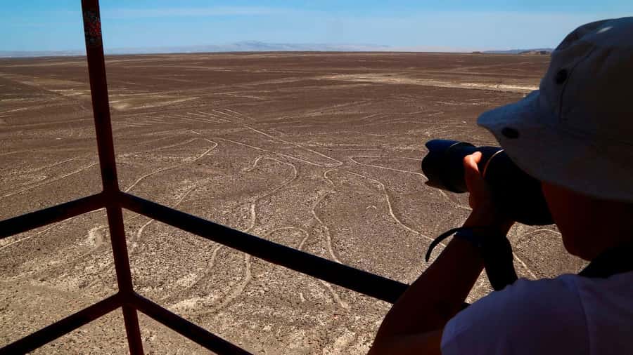 LIMA|| FullDay excursion to the Nazca Lines+Huacachina Oasis - Lima to Ica to Nazca, why the timing is the whole story
