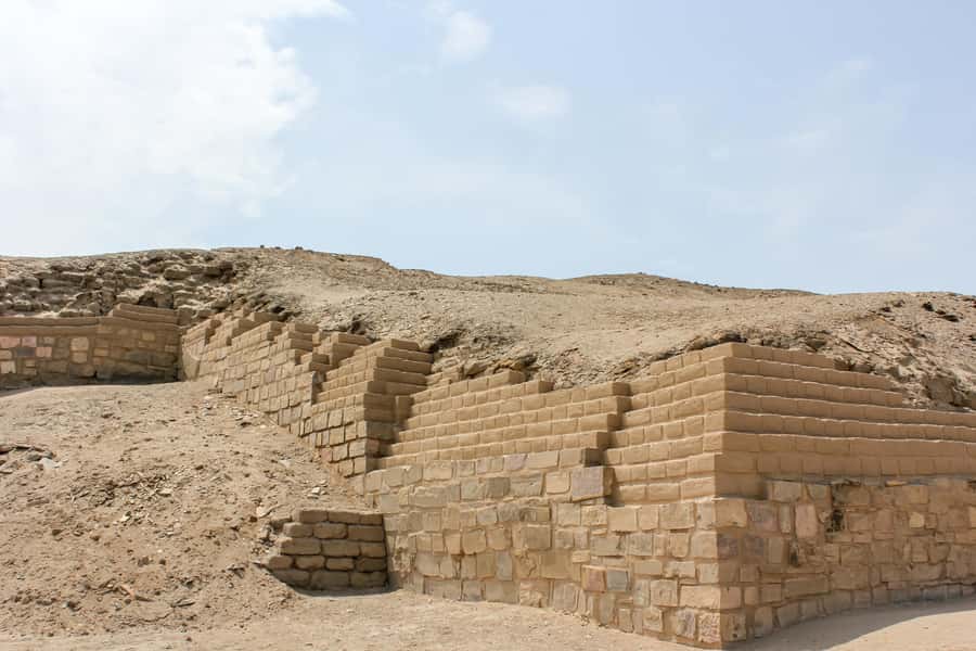 Lima:Half-Day Pachacamac, Barranco & Chorrillos Private Tour - Chorrillos, Costa Verde, and Wetlands of Villa: Coast Views With Real Lima