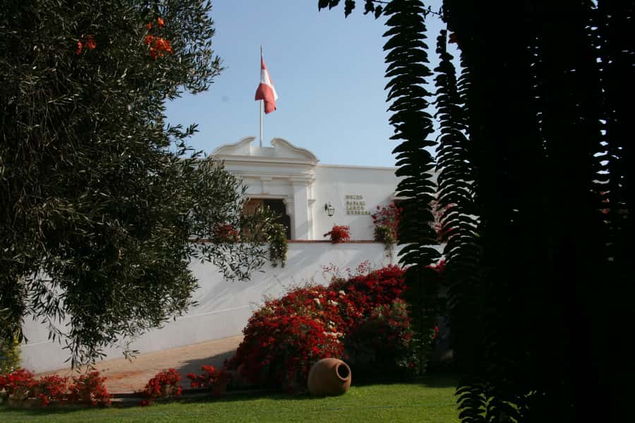 Lima: Half-Day Private Lima City Tour and Larco Museum - FAQ