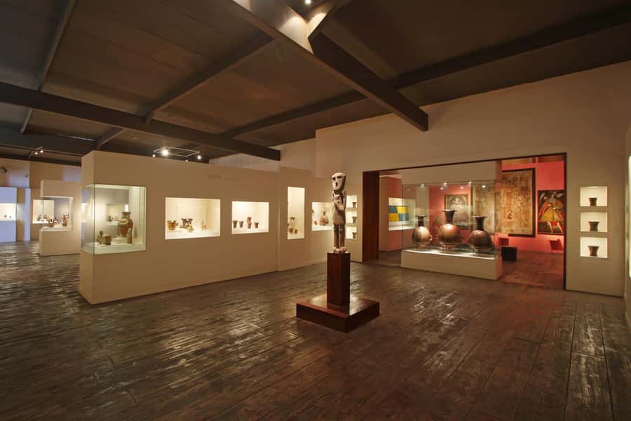 Lima: Half-Day Private Lima City Tour and Larco Museum - Miraflores to the Historic Center: Getting Oriented Fast