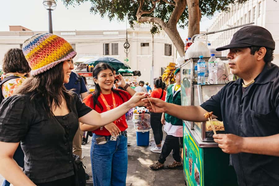 Lima: Historic Center Street Food, Market, and Eateries Tour - Mercado Central: how Lima shops for dinner (and why it matters)