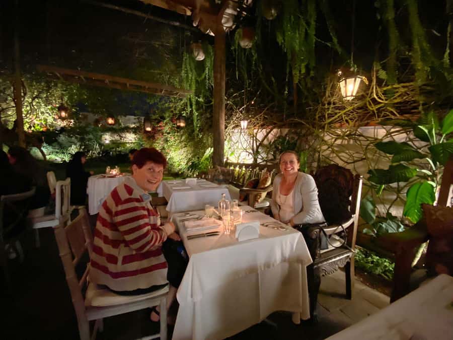 Lima: Huaca Ruins and Larco Museum at Night with Dinner - Larco Museum at night: guided art viewing that makes the collection click