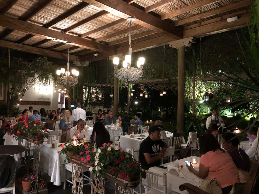 Lima: Huaca Ruins and Larco Museum at Night with Dinner - Price and logistics: is $100 worth it for this 4-hour format?