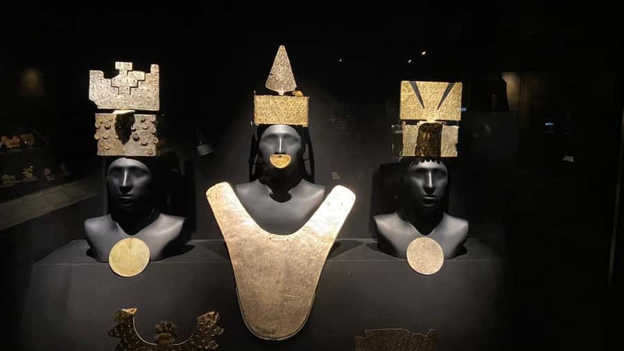 Lima: Huaca Ruins and Larco Museum at Night with Dinner - FAQ