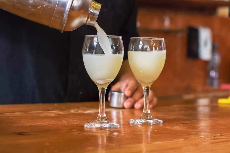 Lima: Lights, Pisco, and Fun Night Tour and Pisco Tasting - Pisco sours and pisco drinks: what you actually get
