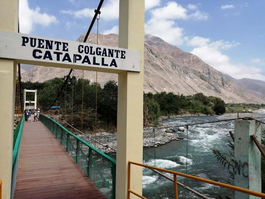 Lima: Lunuhuaná Extreme All In + Cerro Azul + Rafting + ATV + Canopy - Beekeeping center and honey tasting, when “sweet” teaches you something