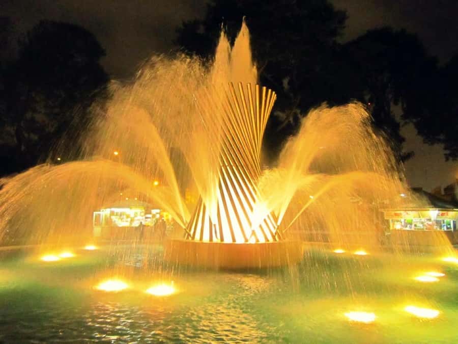 Lima: Magic Water Circuit with Dinner - Pickup, what to bring, and what can slow you down