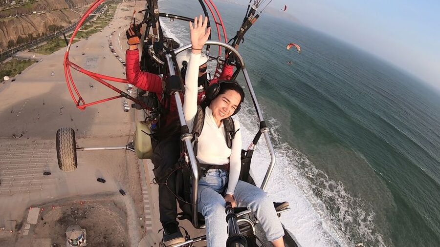 Lima: Paragliding Flight Over Costa Verde Districts - Meeting Point Reality Check: Explanada Costa Verde Can Catch You Off Guard