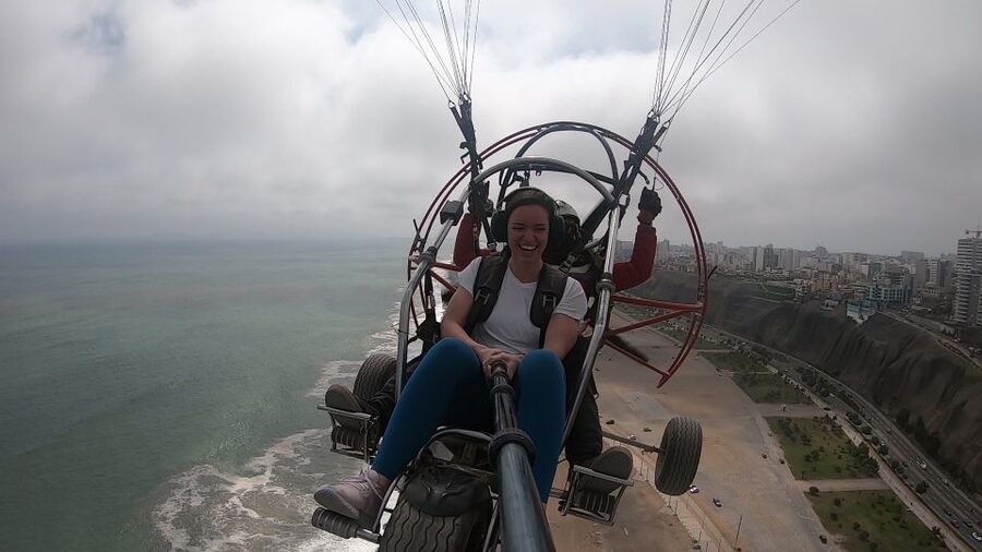 Lima: Paragliding Flight Over Costa Verde Districts - From Magdalena del Mar to the Shoreline: What You’ll See in the Air
