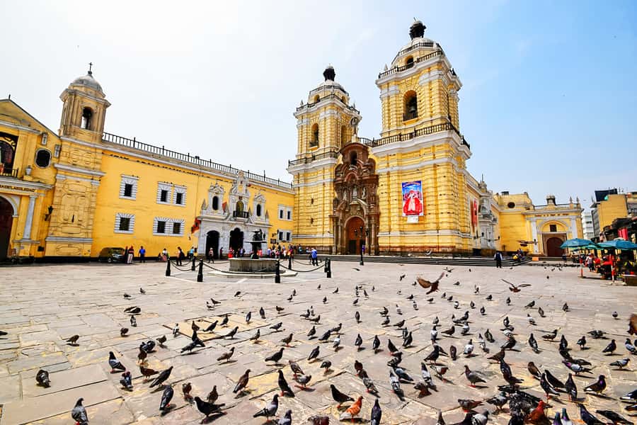 Lima: Private Classic City Tour - How private transport and a live guide make this easier
