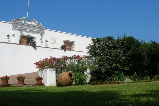 Lima´s Vibrant Heritage & Larco Museum of Cultures Half Day Tour - Santo Domingo Convent: San Marcos University, saint tombs, and time travel