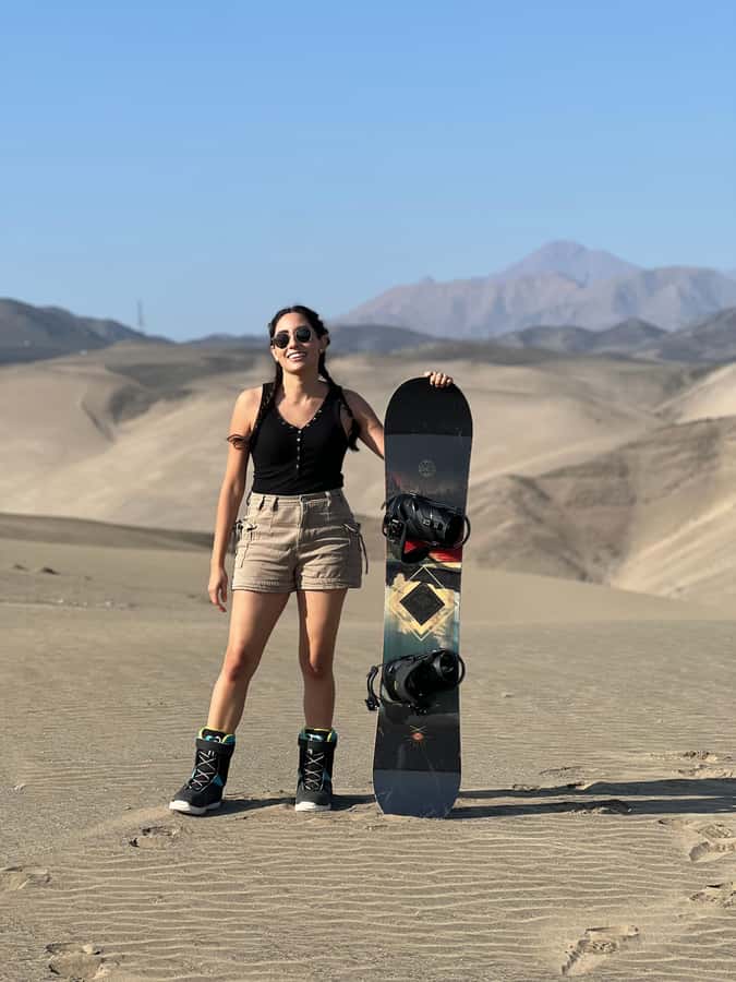 Lima: Sandboarding and Jeep Tour - Sandboarding lessons that actually match your level