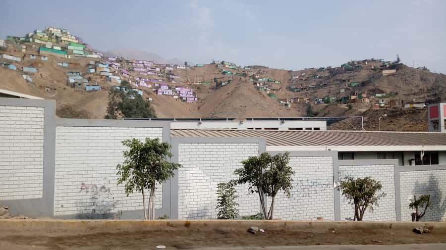 Lima: Shanty Town Exploration - A 7:00 am reality check, and why it works