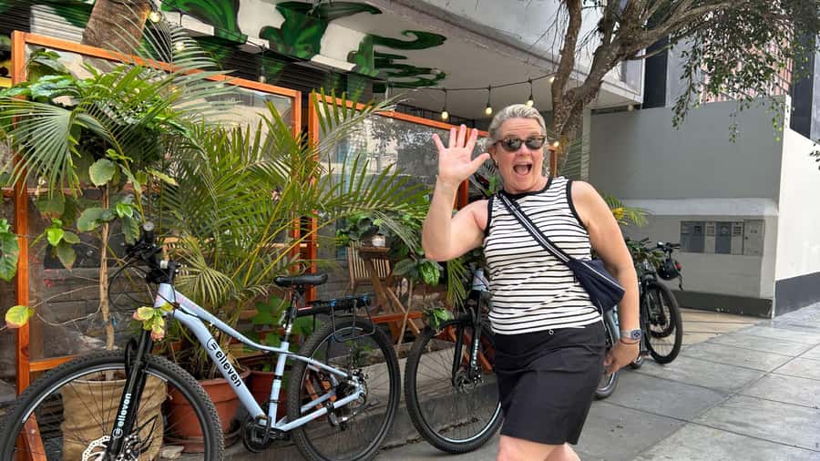 Lima: Sightseeing Bike Tour with Food and Drink Tastings - Price and value: why $65 feels fair for what you get