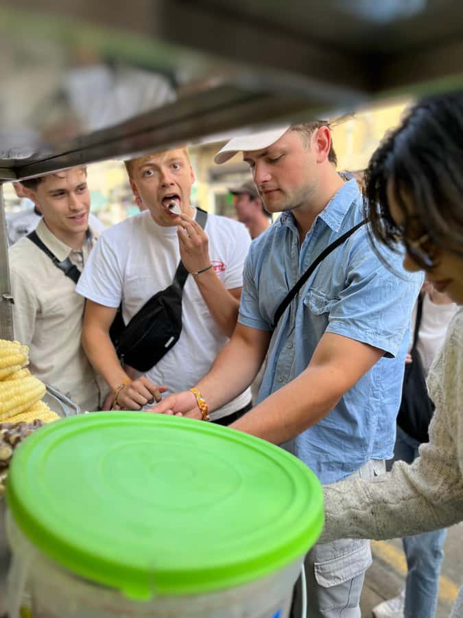 Lima Street Food: A gastronomic adventure through the city. - Spirits stop: pisco tasting and chicha morada