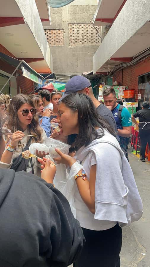 Lima Street Food: A gastronomic adventure through the city. - Timing, walking, and what to bring so it stays fun