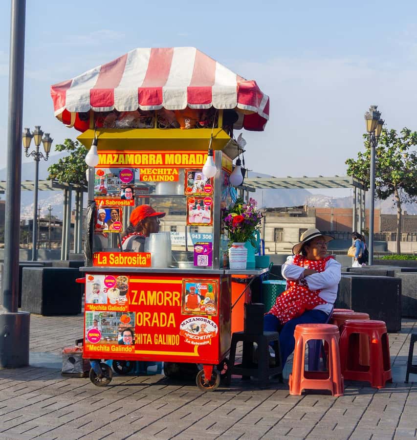 Lima: Street Food Tasting Tour with Pisco Sour Class - Surquillo Market: the best place to taste Lima’s mixed identity