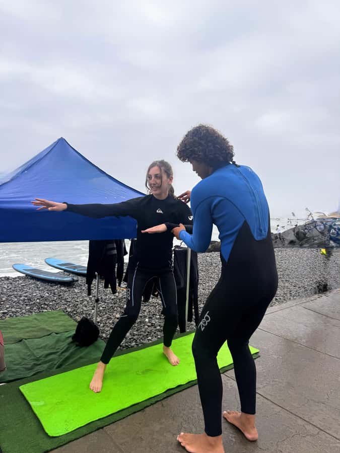 Lima: Surf Class with Equipment and Instructor - The 1-Hour Lesson in the Water: Paddling, Positioning, Balance