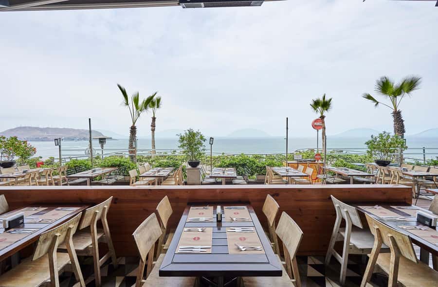 Lunch Menu at Mangos Larcomar restaurant - Key Things to Know Before You Go