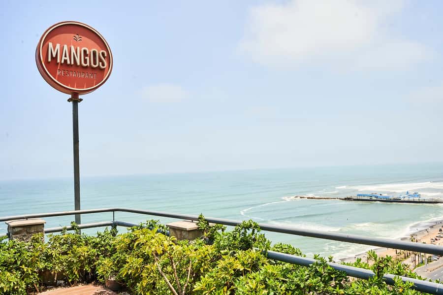 Lunch Menu at Mangos Larcomar restaurant - Pisco Sour, Drinks, and the One Detail to Confirm