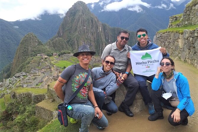 Machu Picchu, Cusco & Lima 7-Day Tour - Day 3: fly to Cusco and start altitude-smart with coca tea