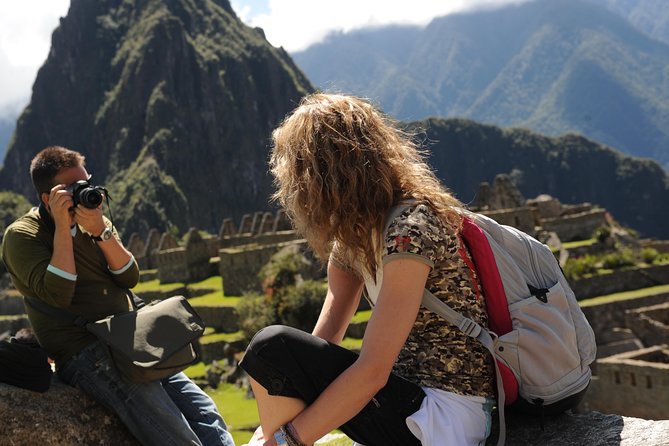 Machu Picchu Day Trip from Cusco - Weather and seasonal routing: rain and the bimodal option