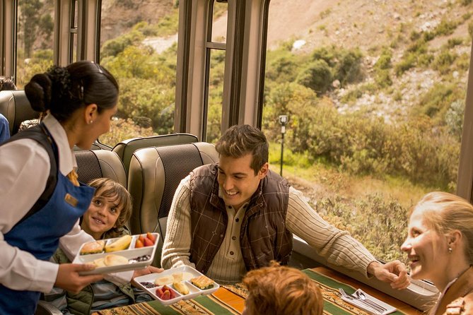 Machu Picchu Day Trip from Cusco - Train snacks, lunch gaps, and what to pack