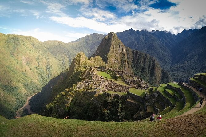 Machu Picchu Full Day Tour from Cusco(Small Groups ) - Stop in Aguas Calientes: Where Timing and Lunch Choices Come In