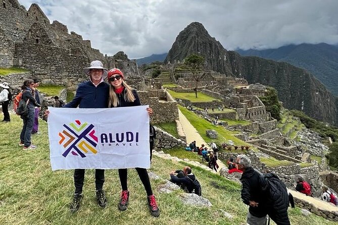 Machu Picchu Full Day with lunch by Aludi Travel - Entering Santuario Historico de Machu Picchu with a real guide