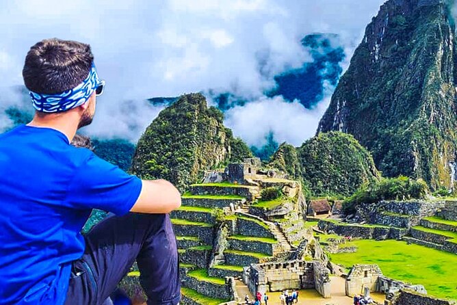 Machu Picchu in 1 Day from Cusco - Machu Picchu’s guided route: your 2-hour “greatest hits” loop