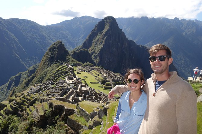 Machu Picchu Private Tour from Aguas Calientes (Tickets included) - Shuttle bus transfers plus entrance ticket: the value piece