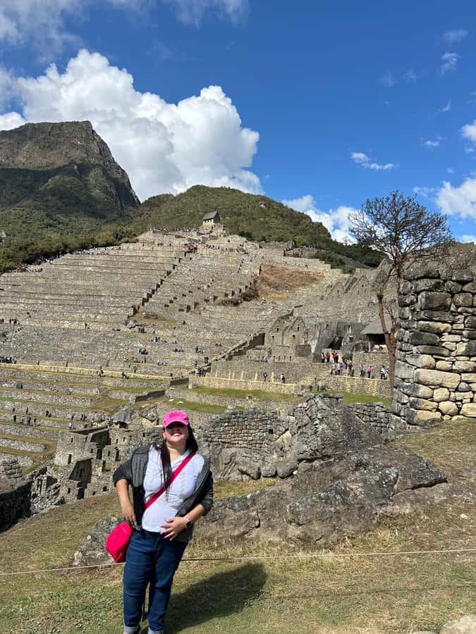 Machu Picchu: Private Tour Guide Service for up to 15 people - Timing, train returns, and why the guide can save your day