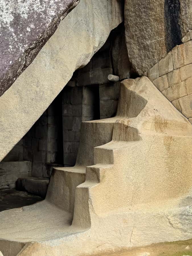 Machu Picchu: Tour Guide Service & Entrance Ticket Circuit-2 - Photos, patience, and the small-group advantage