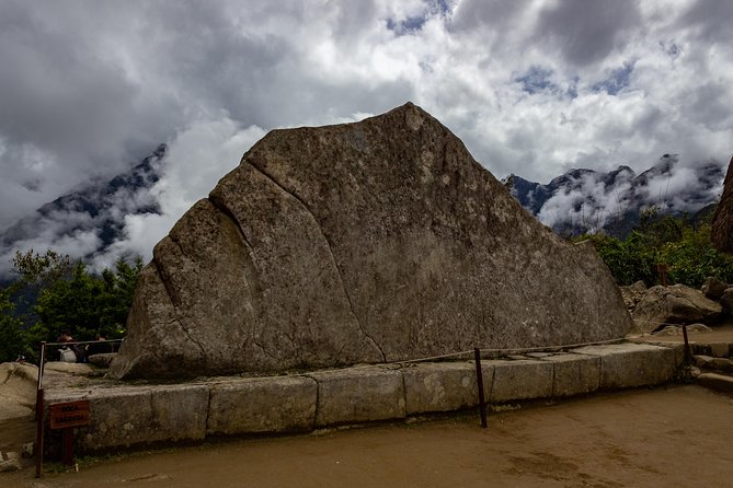 MachuPicchu Private Full Day Tour by Vistadome train from Cusco - Lunch in Aguas Calientes after Machu Picchu, built for energy management