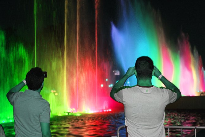 Magic Fountains Park & Bohemian Barranco at Night (Small Group) - Barranco after dark: murals, legends, and the Bridge of Sighs